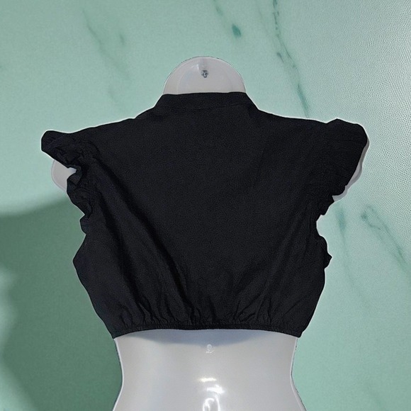 New XL Black Ruffle Sleeve Dirndl Undershirt Top Oktoberfest V Neck Blouse - Picture 6 of 6